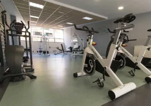 Foto del Gimnasio de Carbayín Bajo